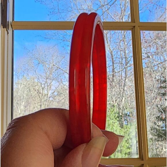 Vintage Bakelite Bangle Cherry Red Ribbed Edge Simichrome Tested 7.75" Bracelet - Picture 5 of 8